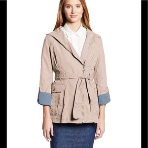 Jessica Simpson Raincoat w Hood
